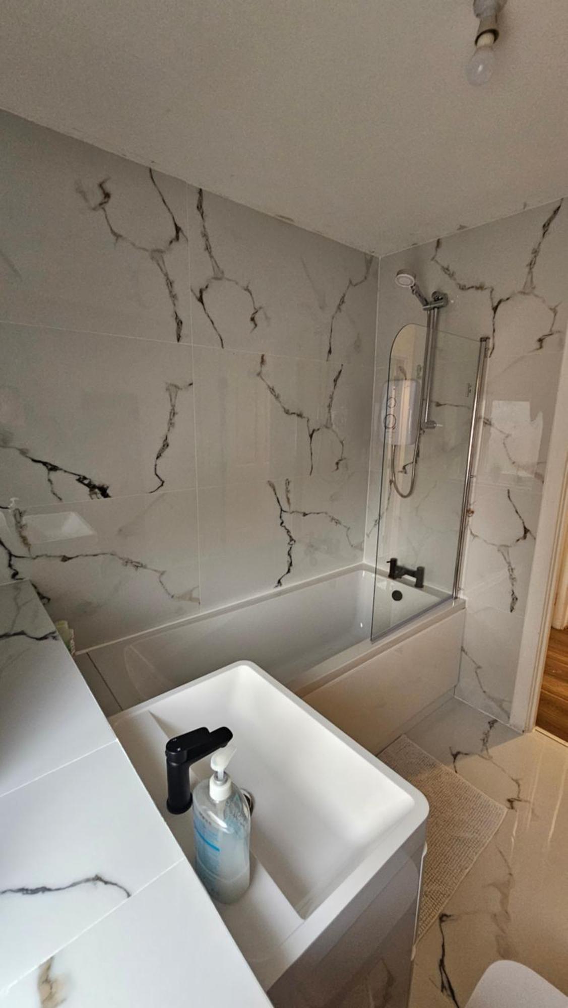 Silverburn New House With Free Parking And Nice Garden Glasgow Bagian luar foto